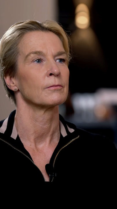 Katrin Müller-Hohenstein im Gespräch mit Martina Voss-Tecklenburg