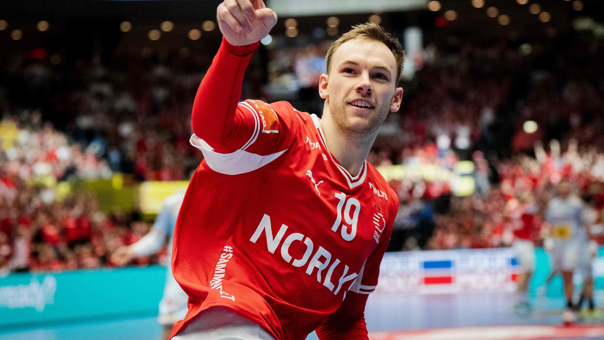 Mathias Gidsel (Dänemark) jubelt. 