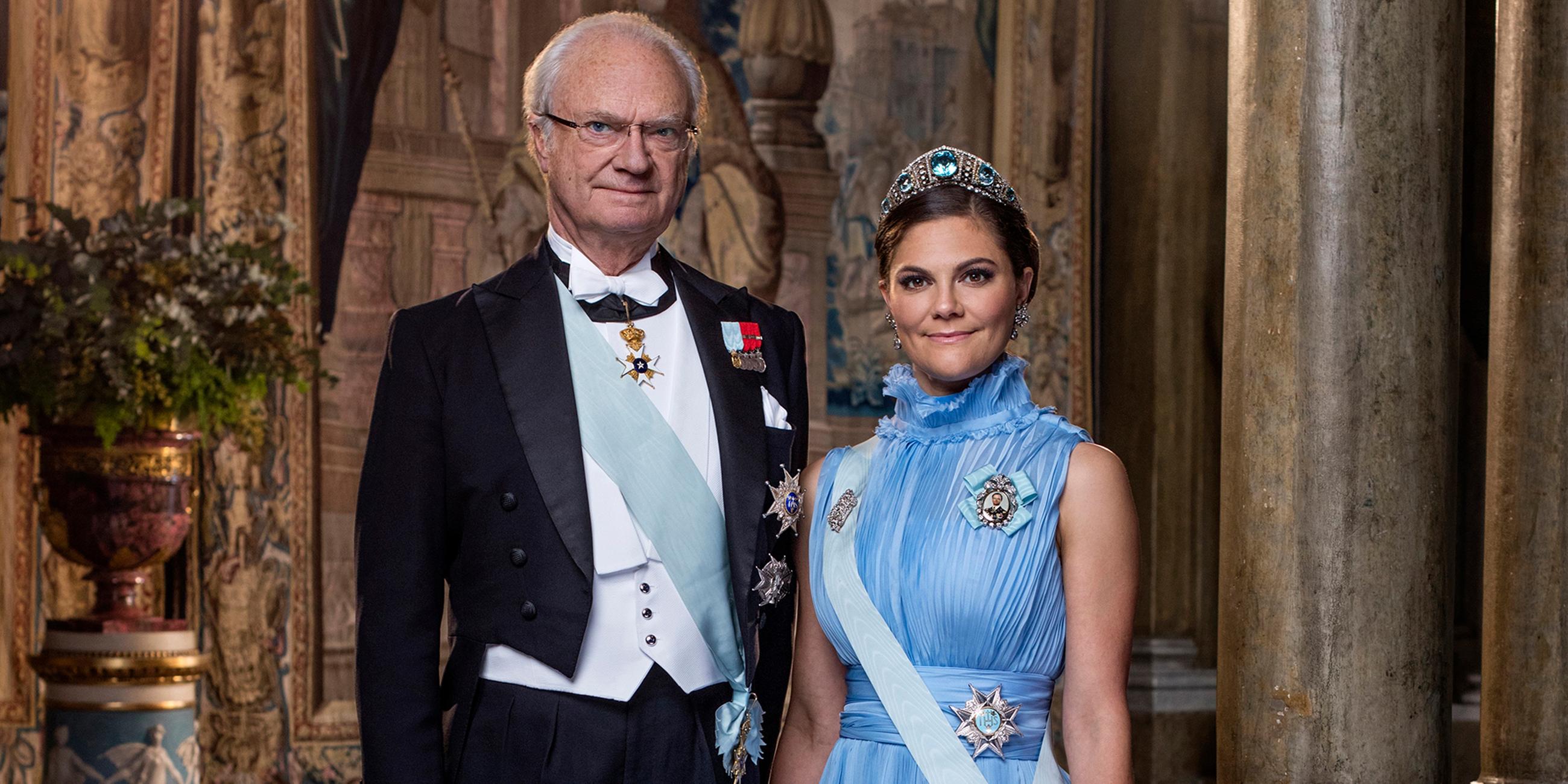 König Carl Gustaf von Schweden steht neben seiner Tochter Victoria.