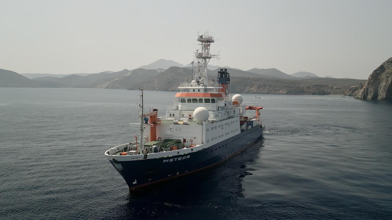37°Leben Meteor im Mittelmeer Leben auf dem Forschungsschiff