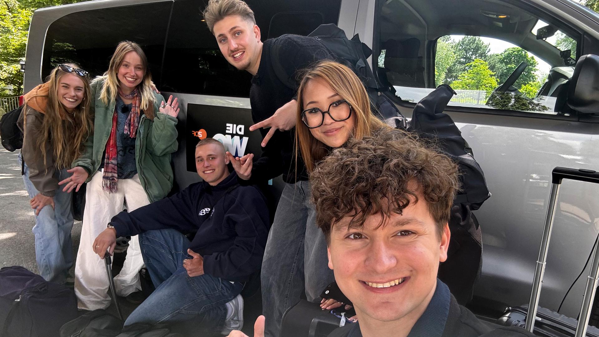 Alexa, Greta, Trang, Ole, Deniz und Robin