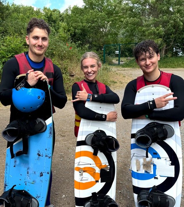 Alexa, Greta, Trang, Ole, Deniz und Robin