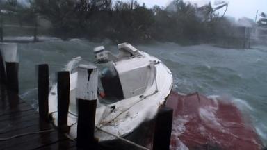 Zdfinfo - Mission Schiffsbergung Wracktaucher Im Einsatz: Piraten &tornados