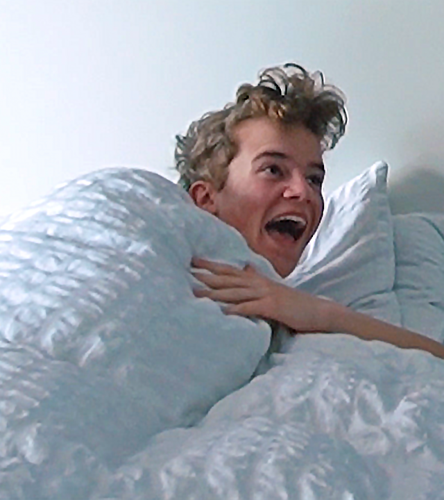 Jasper wird mit einer tollen Nachrich überrascht