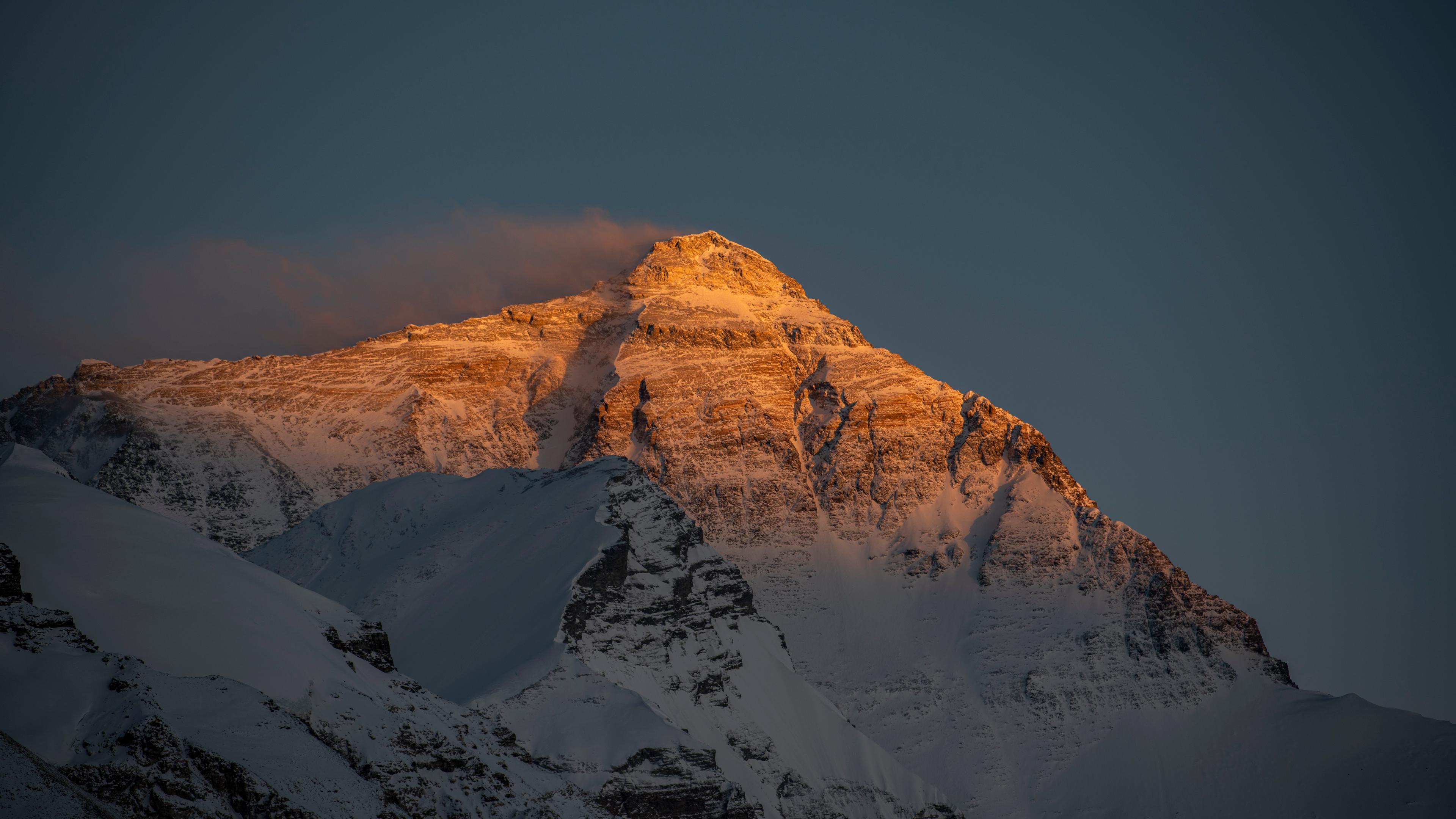 Wegen des Klimawandels schmelzen die Gletscher im Himalaya schneller als je zuvor, so ein Bericht des Internationalen Zentrums für Integrierte Entwicklung von Bergregionen. 