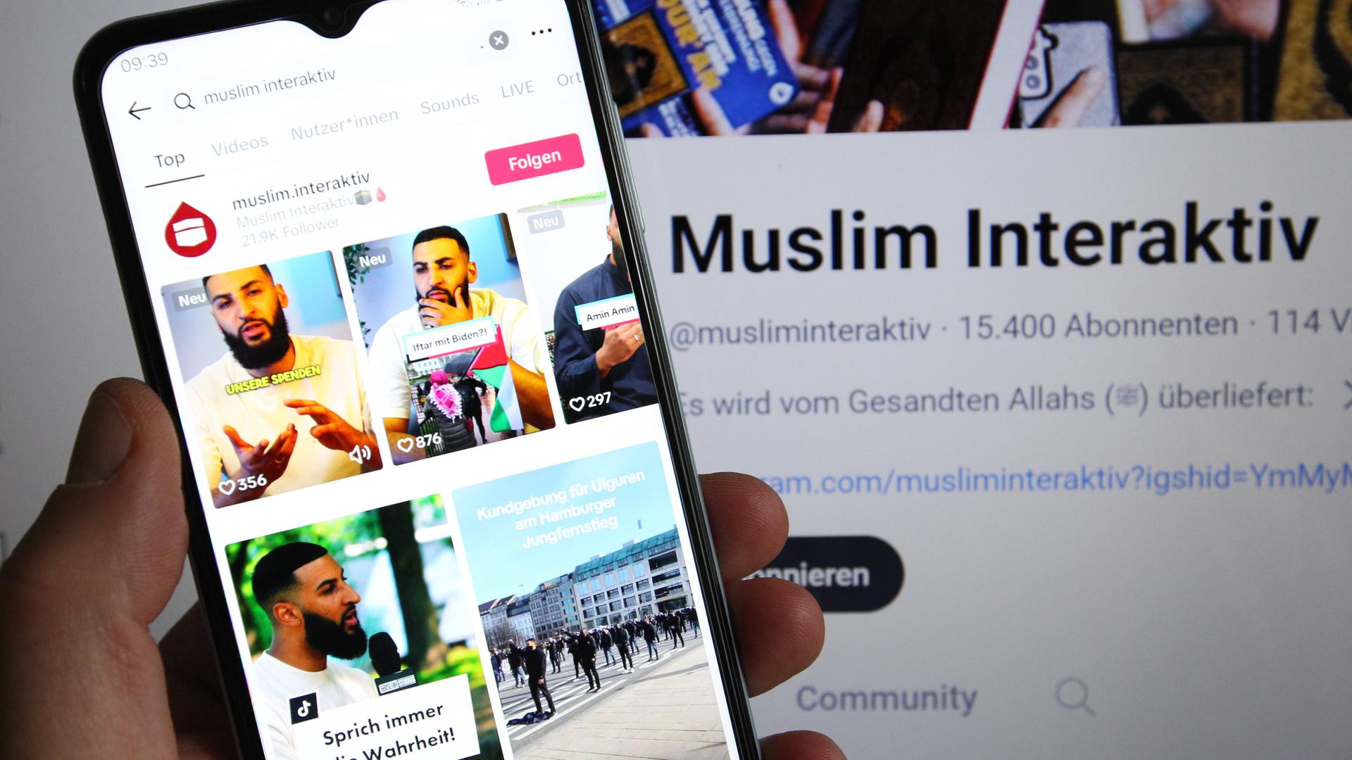 Mann mit Bart auf verschiedenen Videos auf Smartphone.