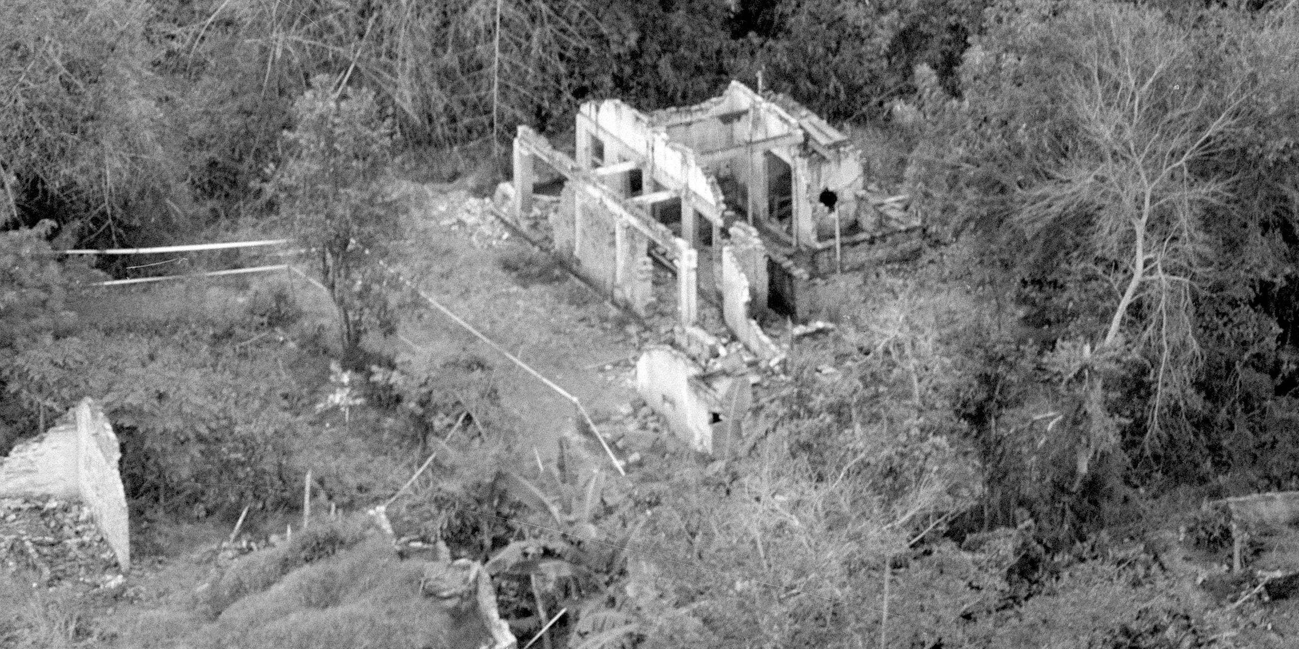 Archiv: Ein zerstörtes Gebäude am 08.01.1970 in My Lai (Vietmam) 
