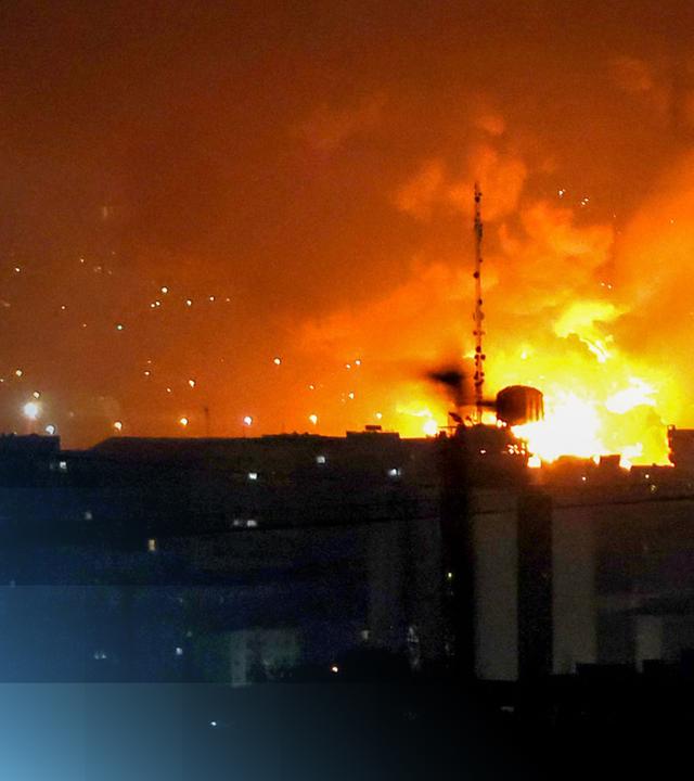 Iran: Eine Explosion, nach einem Luftangriff.