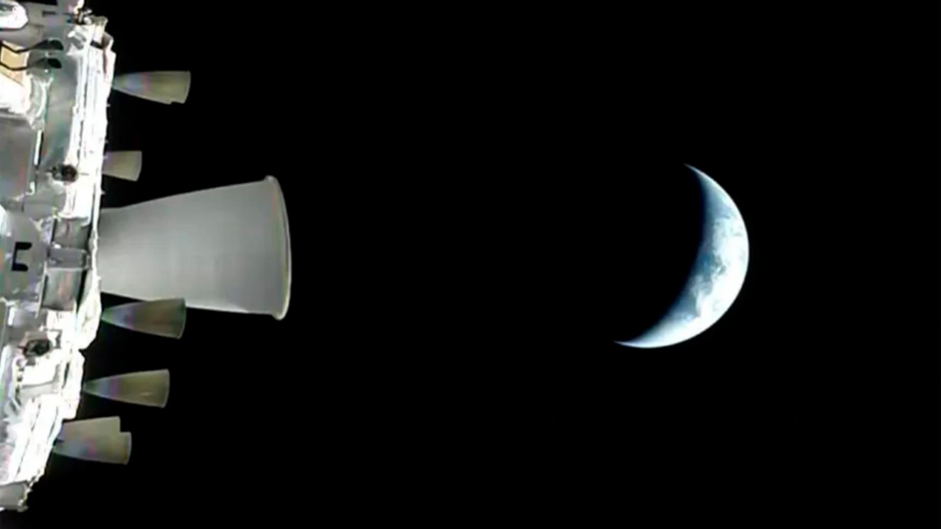 Dieses von der NASA zur Verfügung gestellte Foto zeigt die Erde aus der Perspektive des NASA-Raumschiffs Orion während des Artemis-2-Testflugs, der die Erde umkreist.