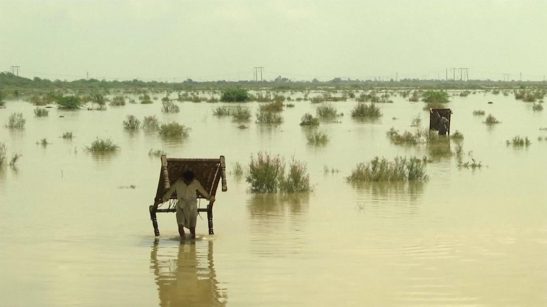 Tornados in den USA: 21 Tote, Hunderttausende ohne Strom - ZDFheute