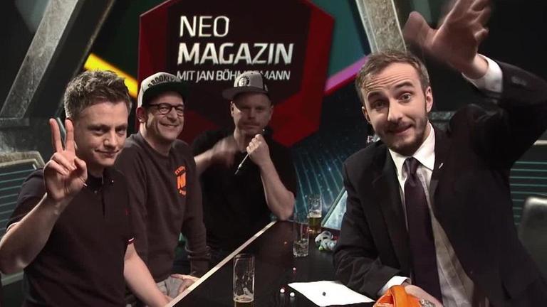 "Fettes Brot" und Jan Böhmermann (r.)