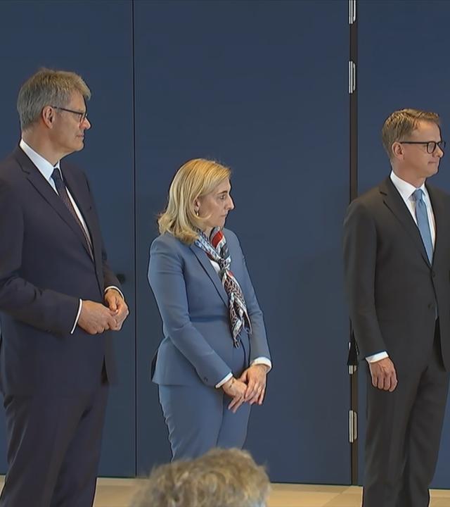 Nina Warken, Steffen Bilger, Thorsten Frei, Patrick Schnieder und Carsten Linnemann bei ihrer Ernennung bzw. Entlassung als Minister.