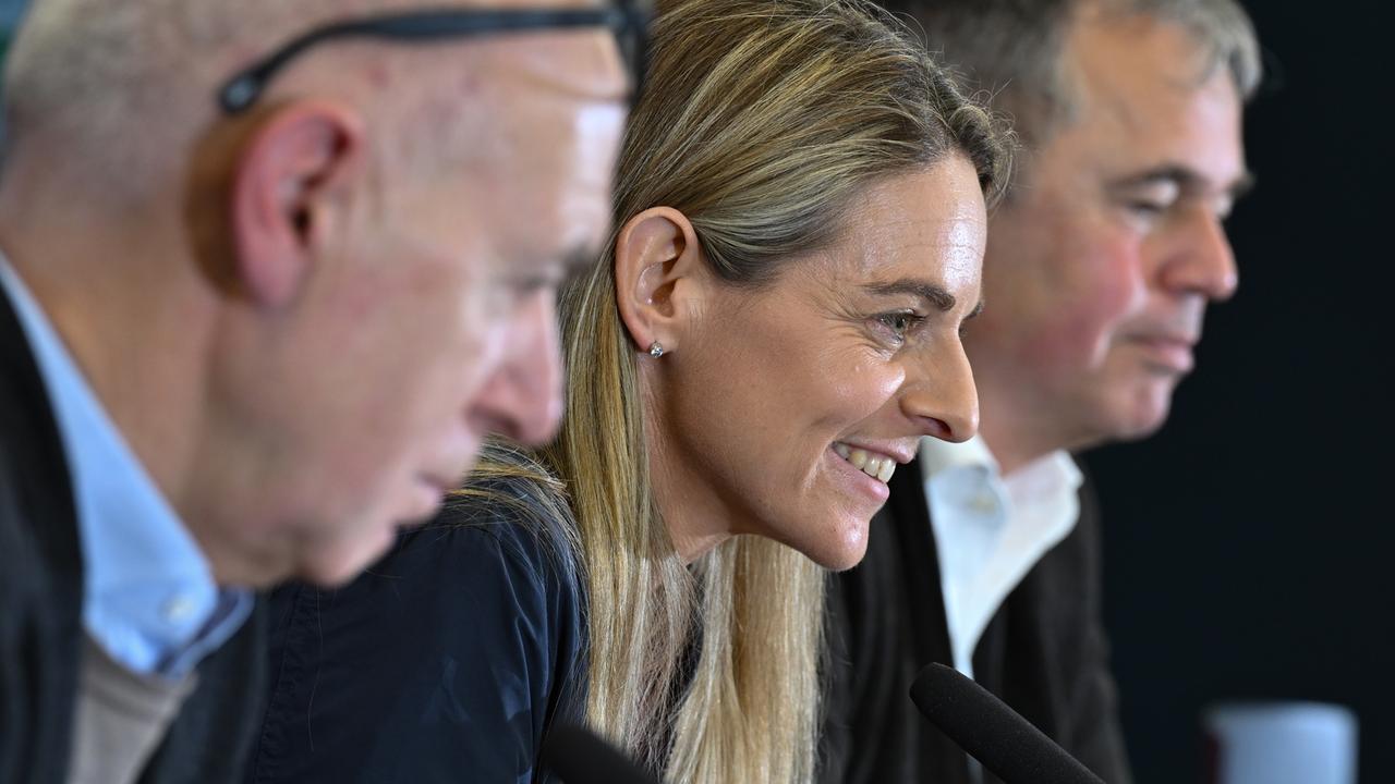 Neue DFBDirektorin Nia Künzer Gut vorbereitet ZDFheute