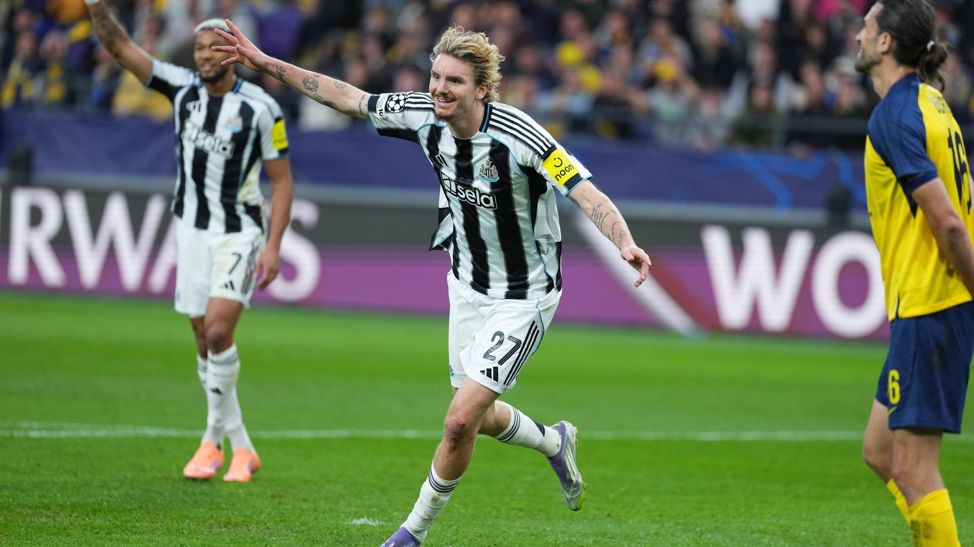 Nick Woltemade (23) bejubelt sein Tro für Newcastle in der Champions League.