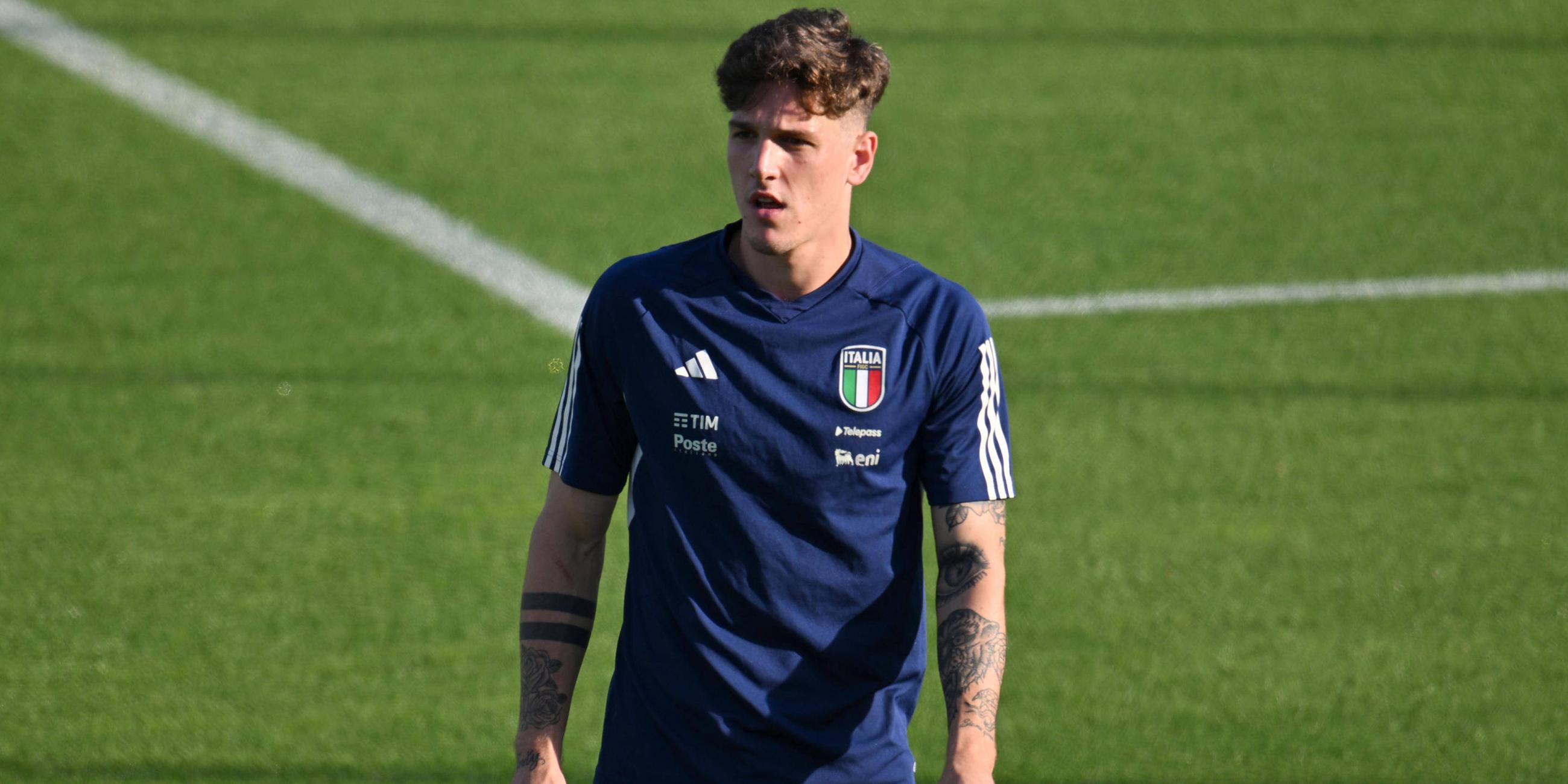  Der italienische Spieler Nicolò Zaniolo während einer Trainingseinheit der italienischen Fußballnationalmannschaft in Florenz am 11.10.2023.