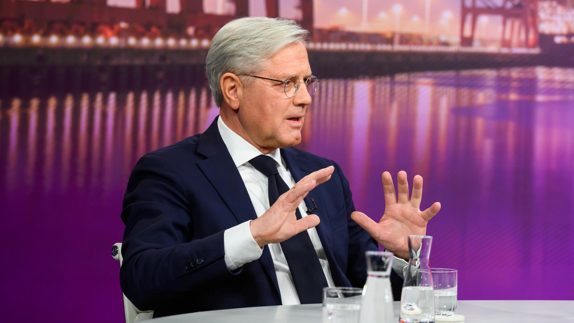 Norbert Röttgen bei Maybrit Illner