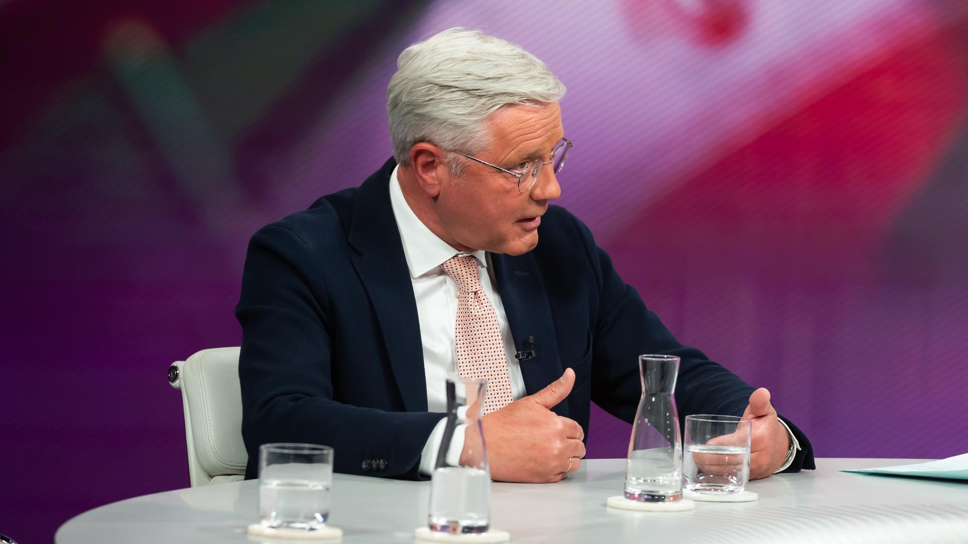 Norbert Röttgen bei Maybrit Illner