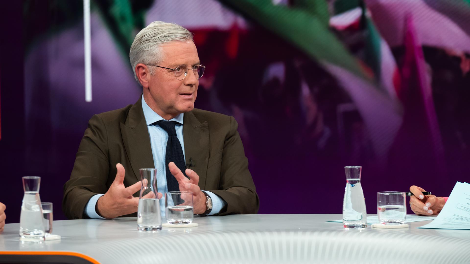 Norbert Röttgen bei Maybrit Illner