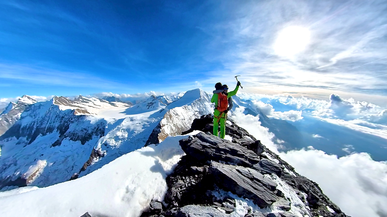 Alpinist Simon Gietl begibt sich mit Kletterpartner Roger Schaeli mit "North 6" auf die wohl härteste Tour durch die Alpen