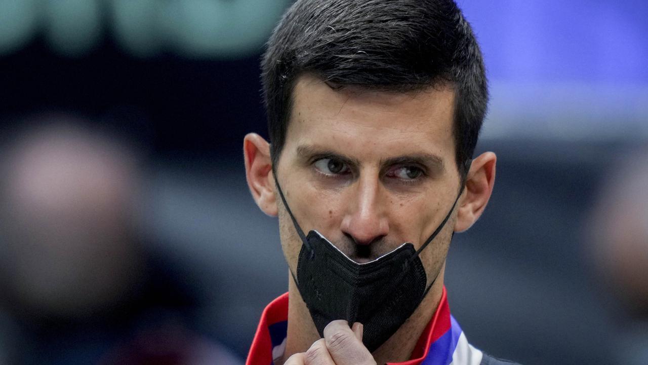 Boris Becker: Djokovic macht "großen Fehler"