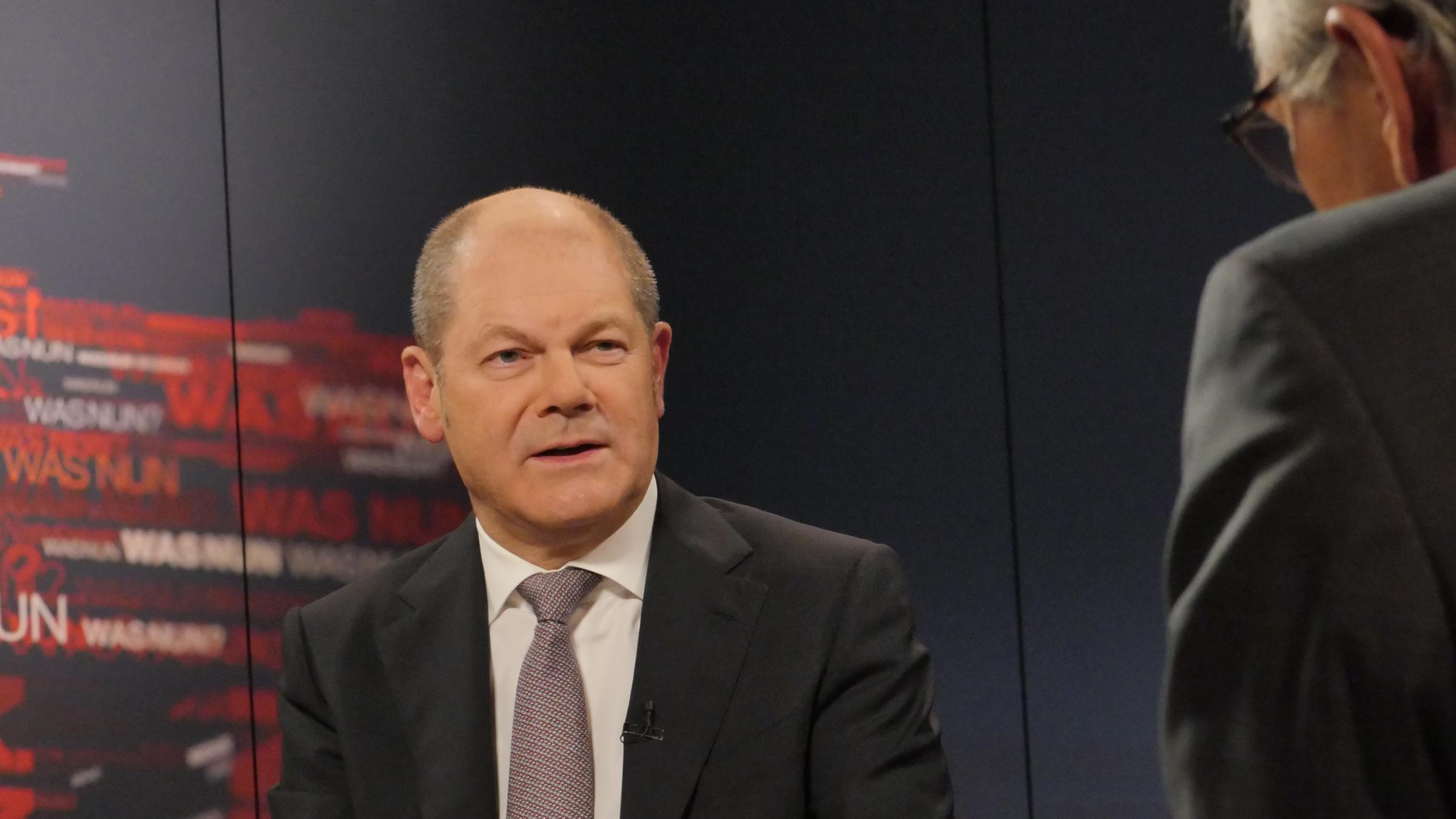 "Was nun, Herr Scholz?" (27.06.2018): Olaf Scholz und Peter Frey
