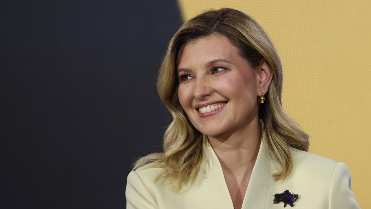 logo! Das ist die Frau vom Präsidenten der Ukraine logo!