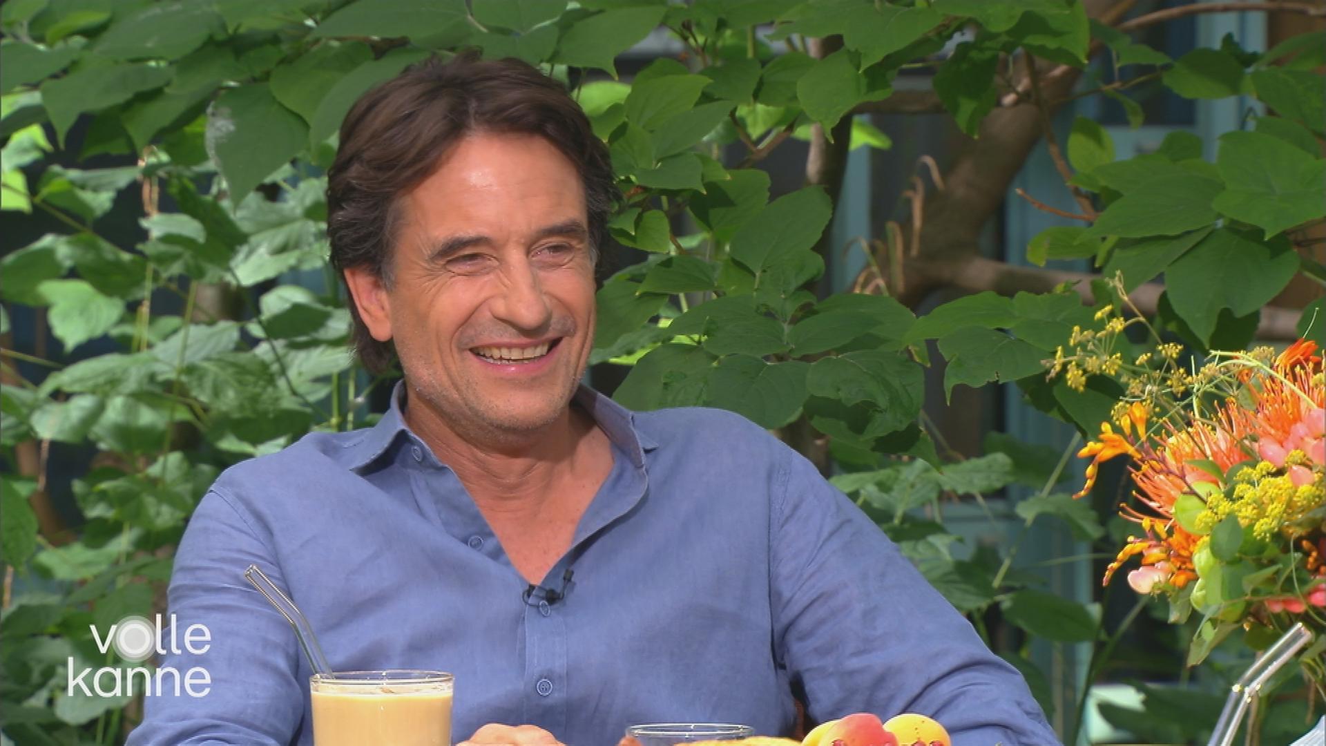 Oliver Mommsen zu Gast bei "Volle Kanne"