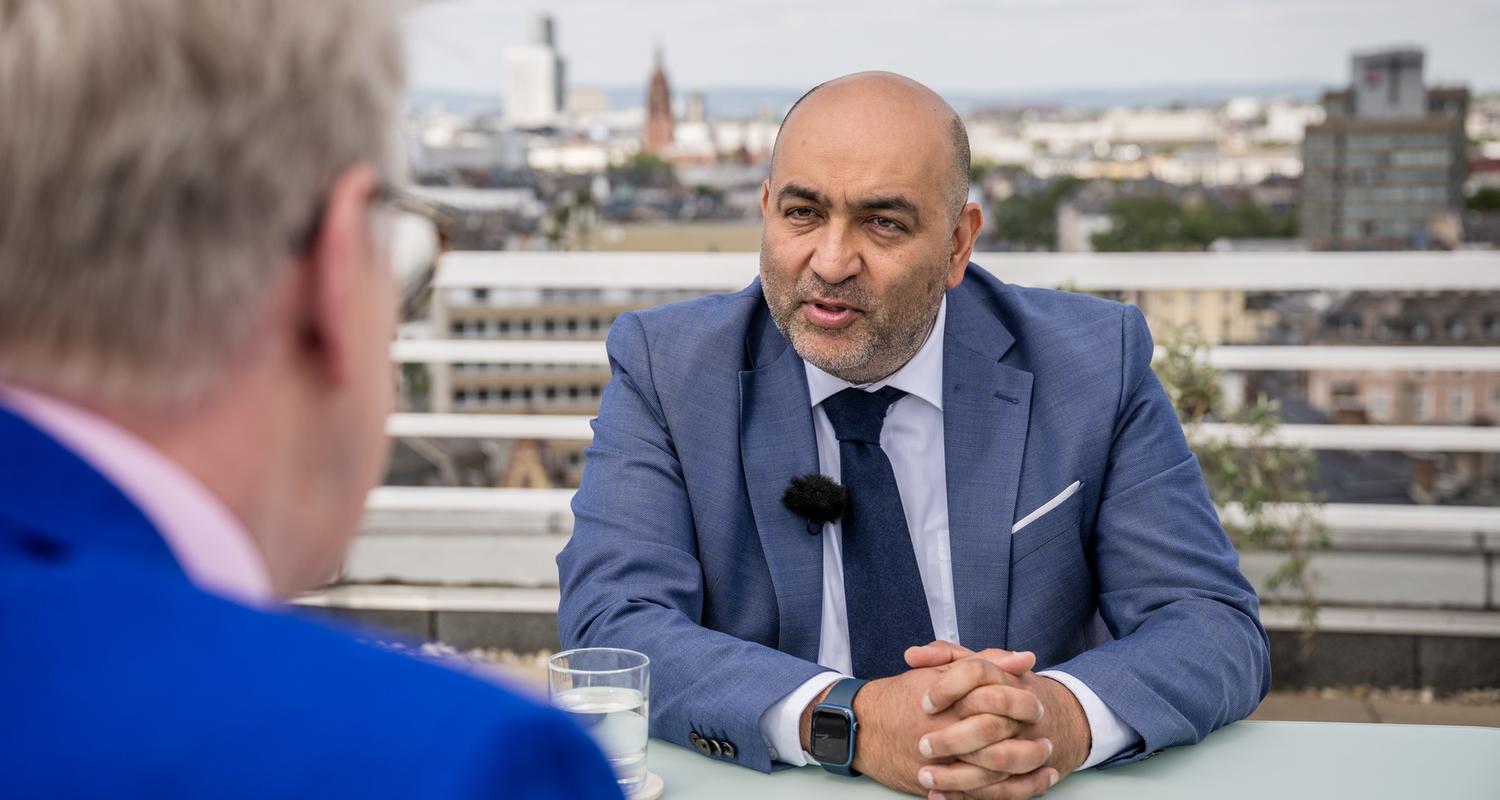 Omid Nouripour im Sommerinterview mit Theo Koll bei Berllin direkt