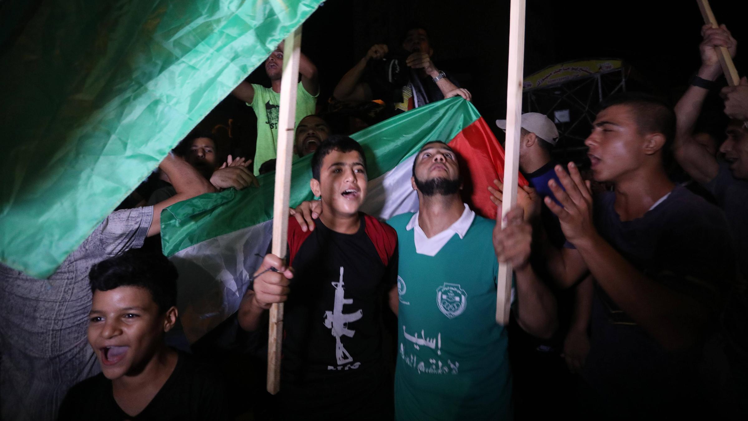 Palästinenser feiern Waffenstillstand in Gaza-Stadt