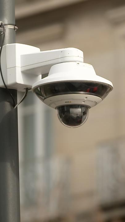 In Dijon sind Kameras installiert worden - an fast jeder Ecke der Stadt. 