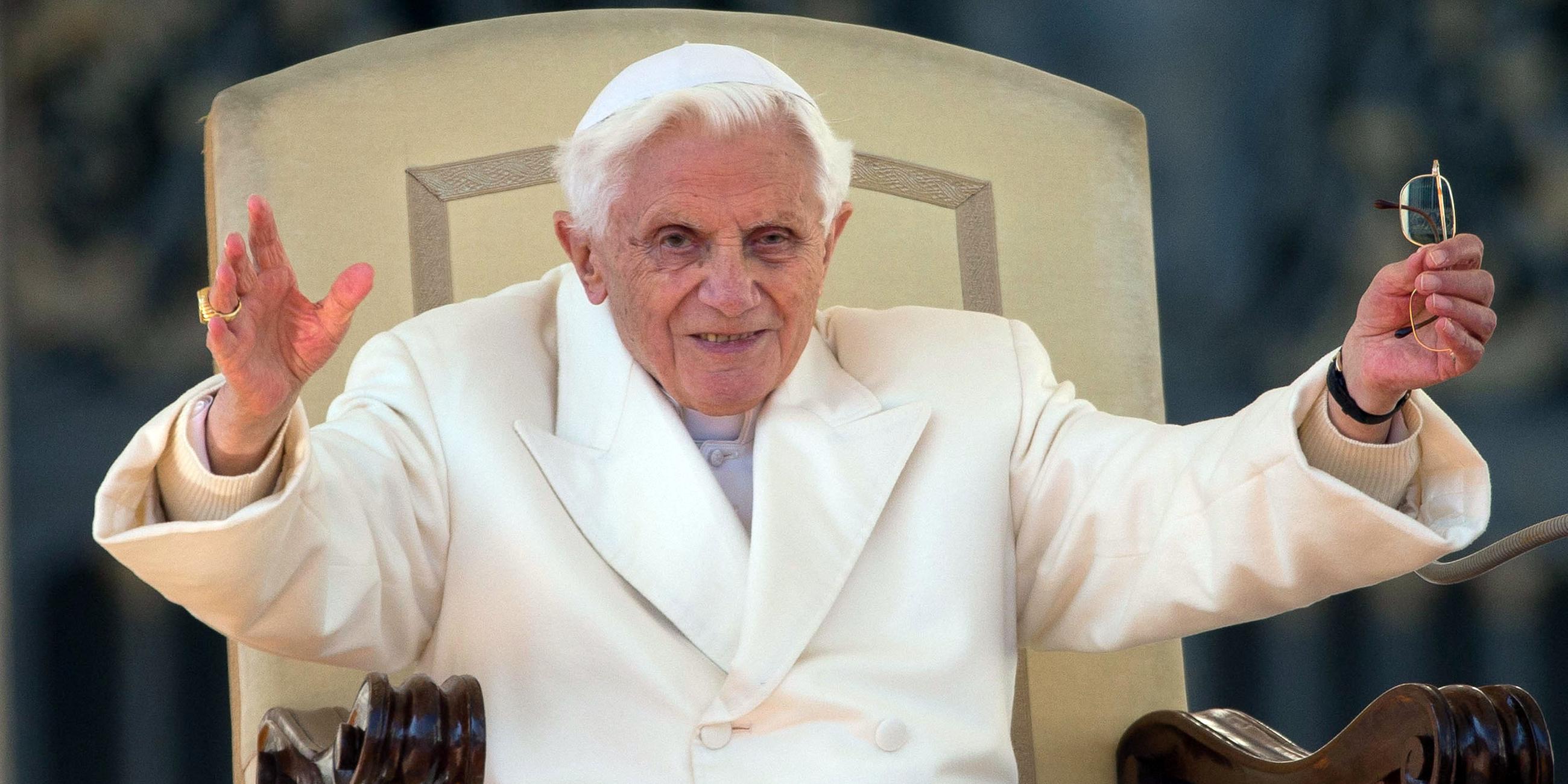 Papst Benedikt XVI. bei seiner letzten Generlaudienz in Rom