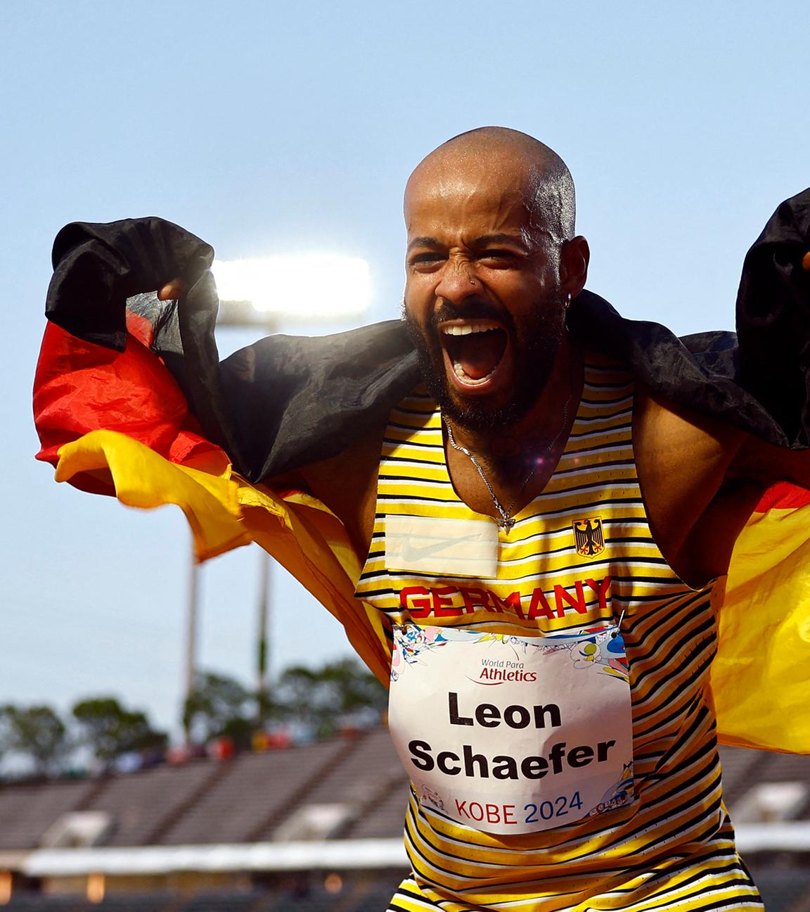 Leon Schäfer gewinnt 100m-Lauf