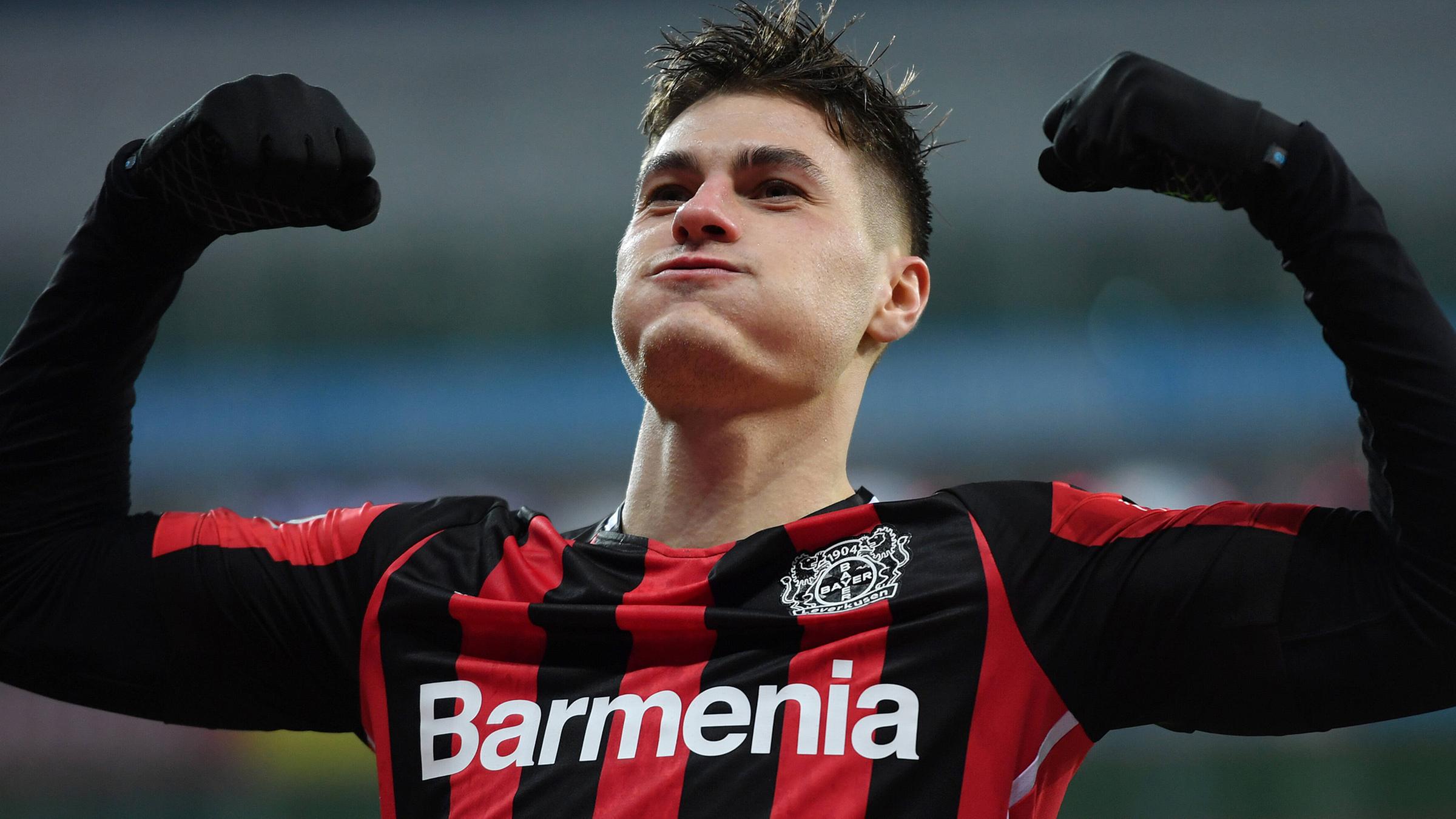 Patrick Schick (Bayer Leverkusen) jubelt nach seinem Tor zum 4:1 gegen Greuther Fürth