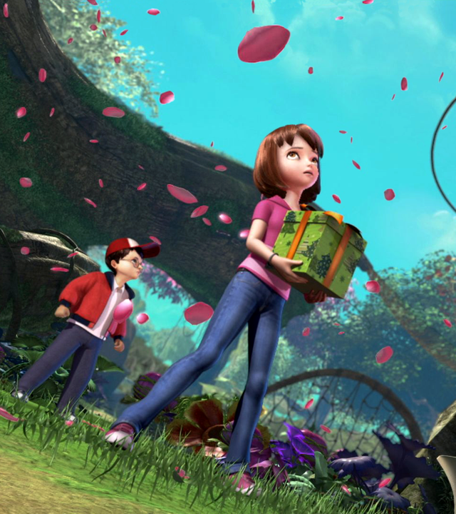 Wendy trägt mit beiden Armen ein grün verpacktes Geschenk. Sie blickt besorgt nach oben, von wo rosafarbene Blütenblätter herabfallen. Michael, der hinter Wendy steht, tut das selbe.