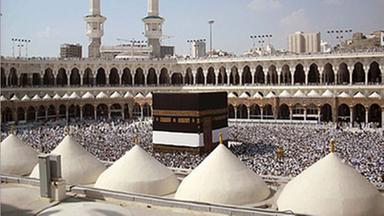 Pilgerandrang vor der Kaaba in Mekka