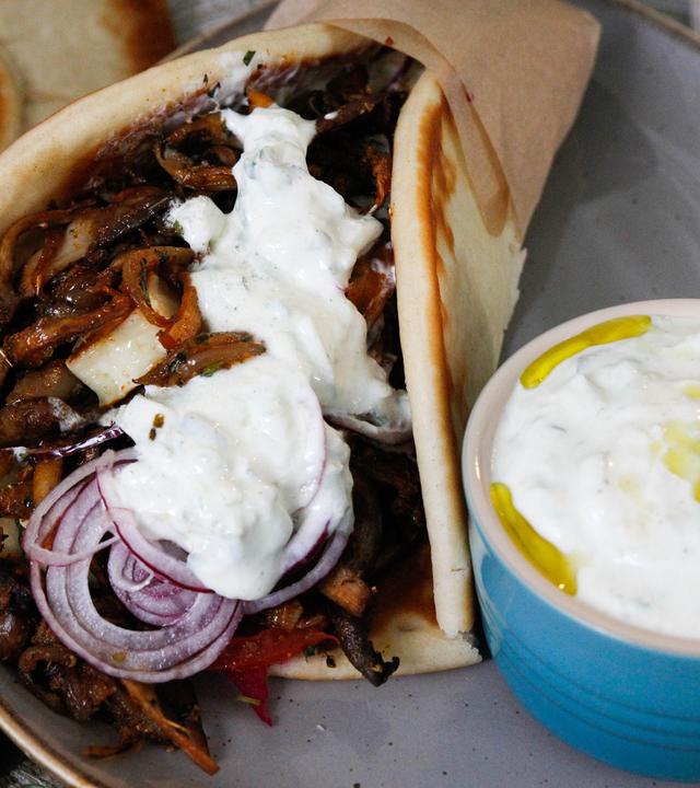 Pita mit Austernpilzen nach Gyrosart 