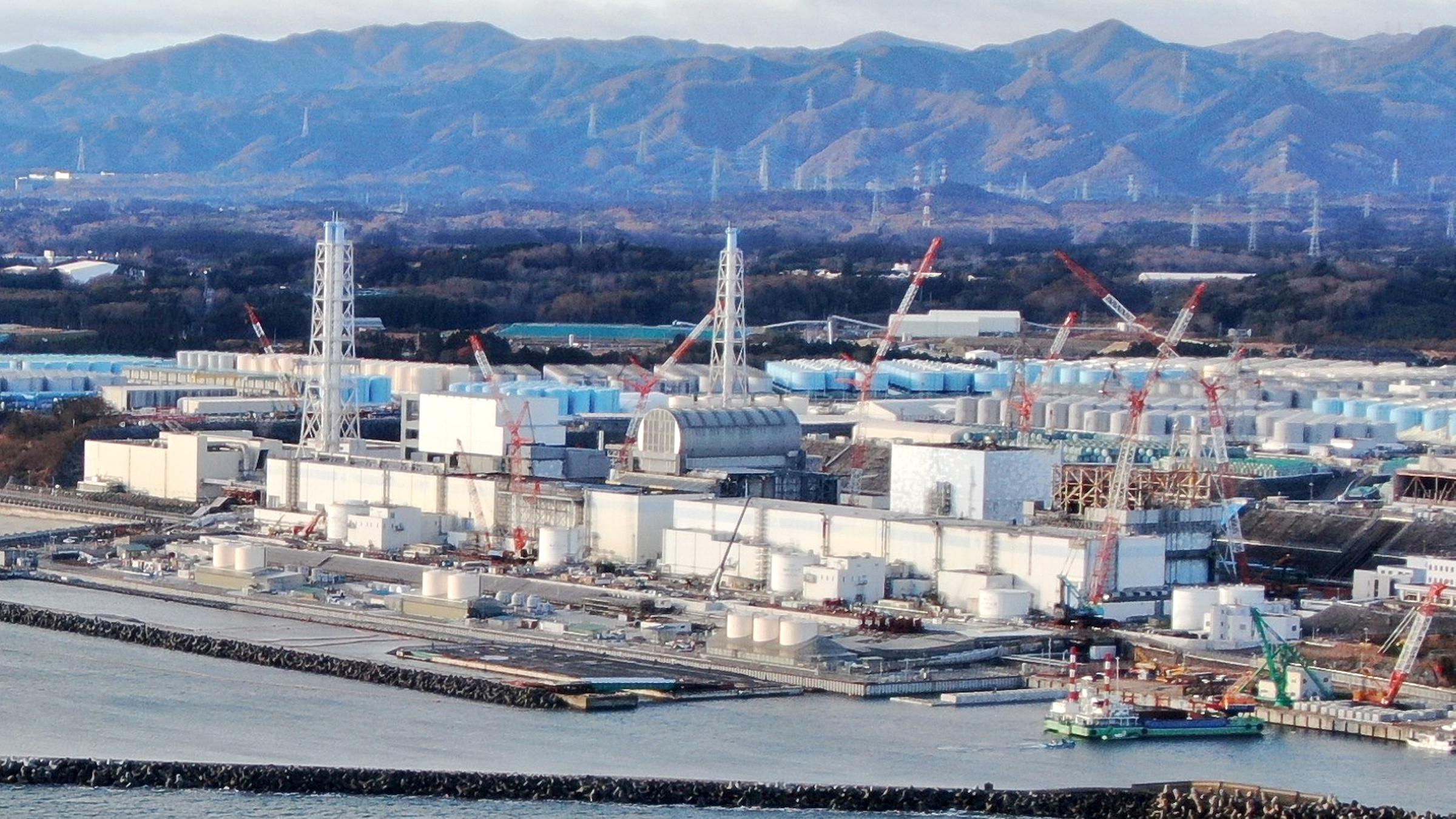 Luftaufnahme: Blick auf den Kraftwerkskomplex Fukushima Daiichi.
