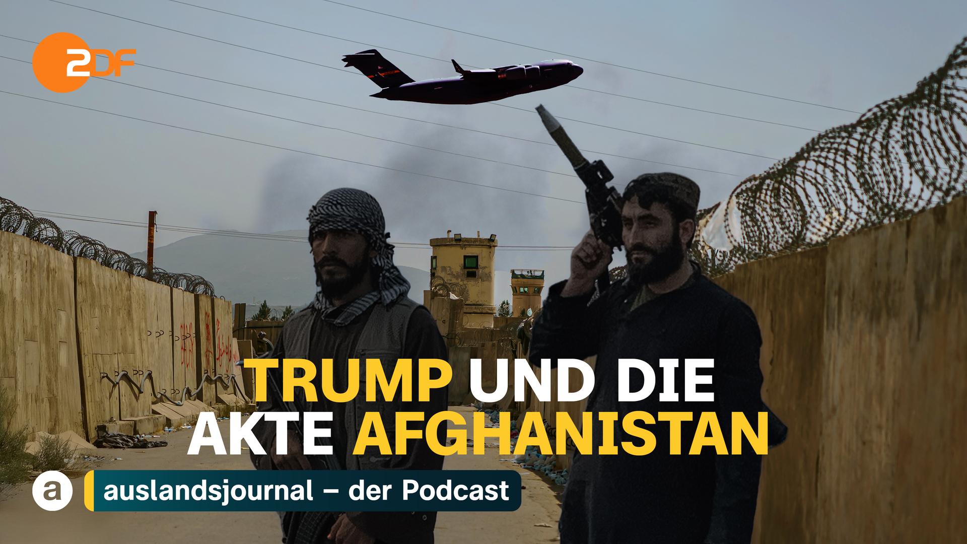 Im Vordergrund stehen zwei Taliban-Kämpfer mit Gewehren zwischen hohen Mauern mit Stacheldraht, im Hintergrund Rauchwolken und zwei Flughafen-Türme, oben in der Bildmitte ein Flugzeug im Steigflug.