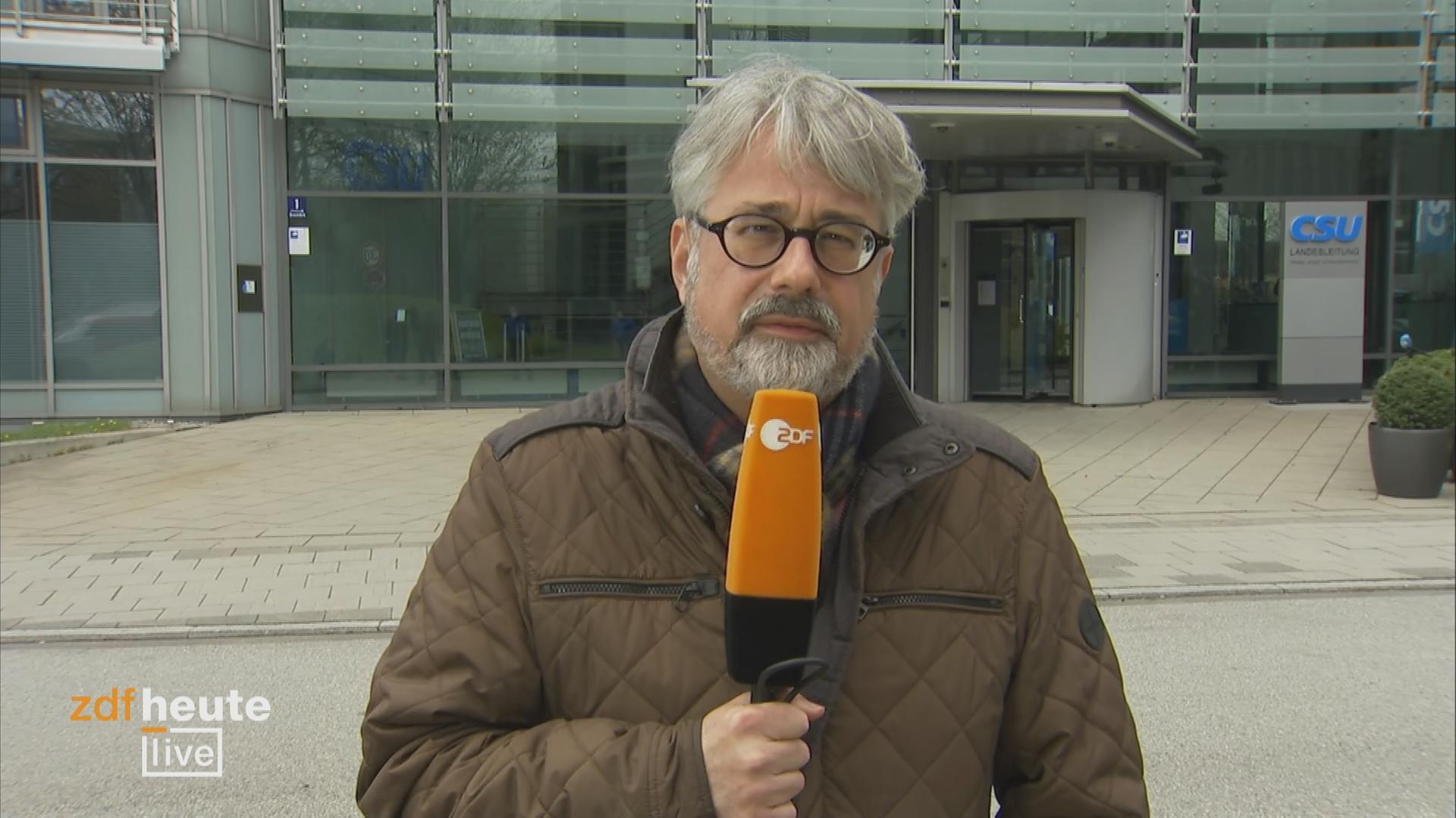 ZDF-Reporter Alexander Poel