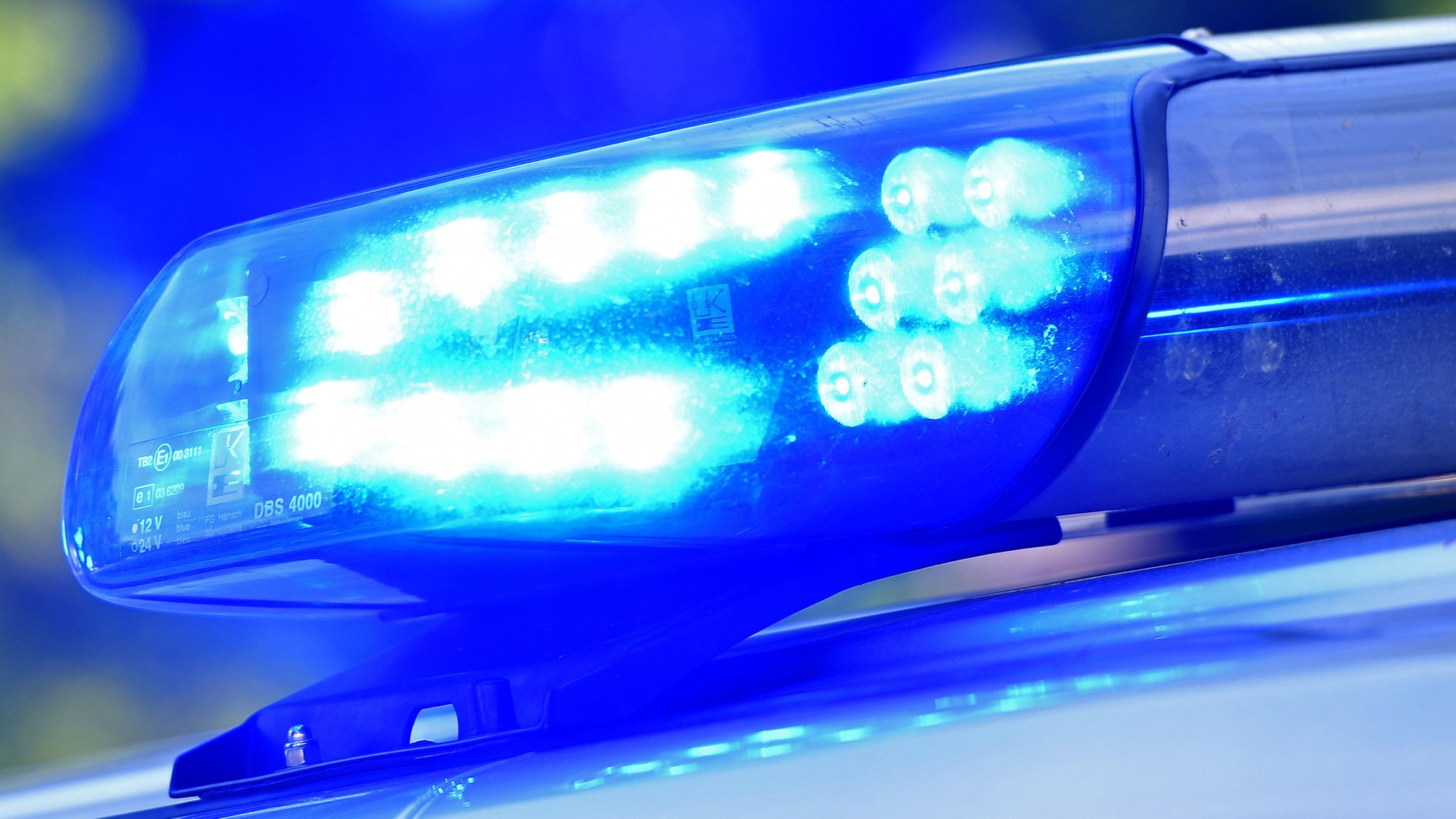 Sechsjähriger ruft Polizei: Kuscheldecken-Alarm in Karlsruhe - ZDFheute