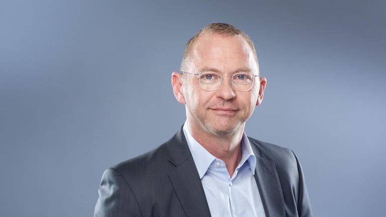 Porträt des Fernsehratsmitgliedes Frank Werneke