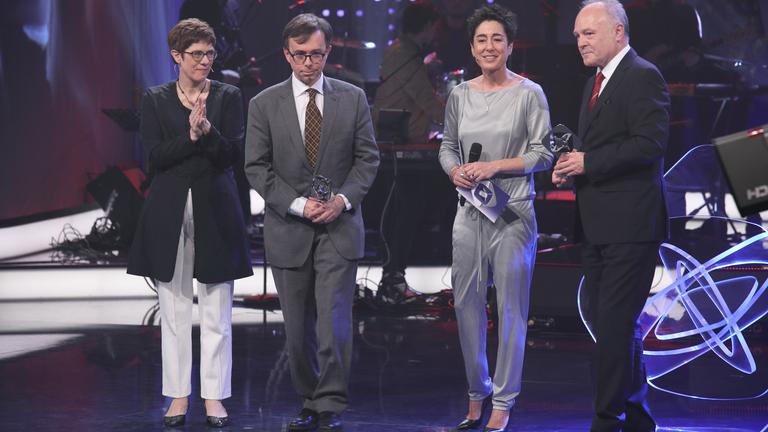 "Verleihung des 55. Grimme-Preises 2019": Anne Kramp-Karrenbauer, Peter Boudgust, Dunja Hayali, Emanuel Suard