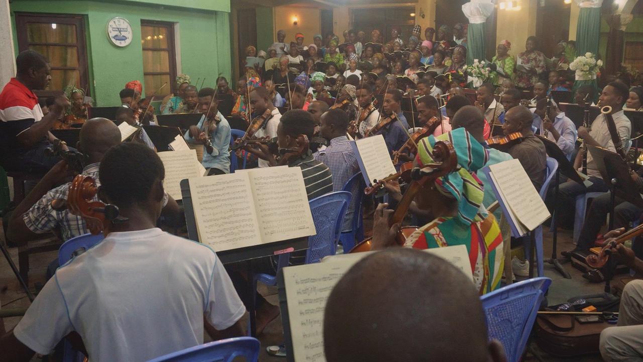 "Beethovens Neunte - Symphonie für die Welt": Probe für ein Beethoven-Konzert in Kinshasa.