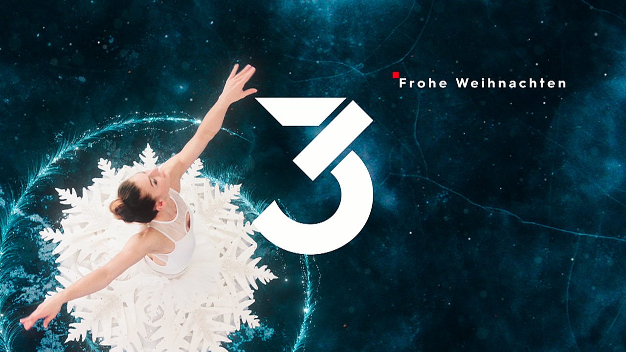 Screenshot 3sat-Weihnachts-Idents 2021: Tänzerin in einer Schneeflocke