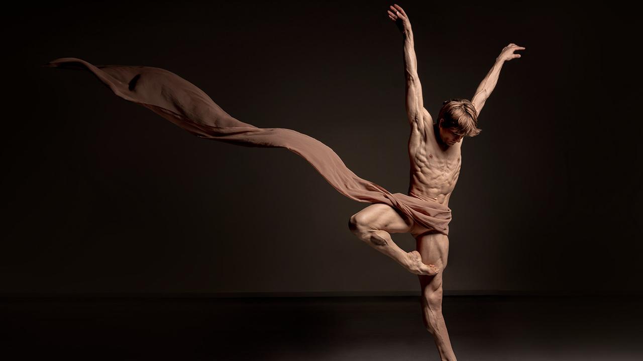 "DANCE ON! Zwischen Applaus und Abschied" (ARTE): Ballettänzer Friedemann Vogel auf der Bühne