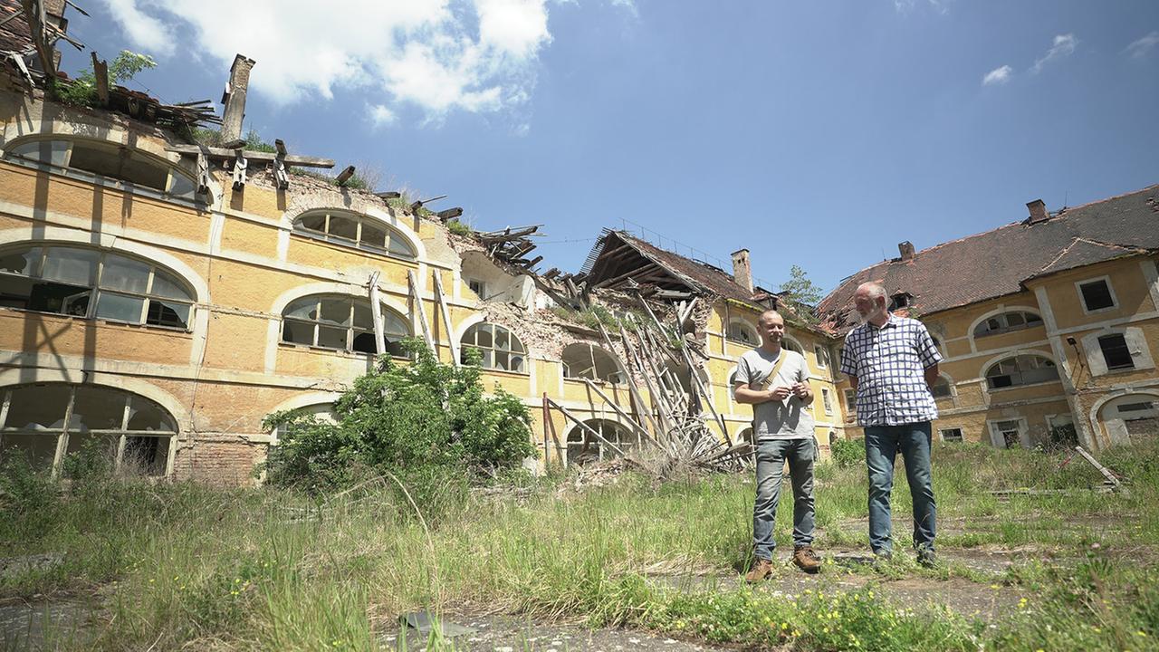 „Re: Theresienstadt und das Lager – Maroder Gedenkort oder lebenswerte Stadt“  (ARTE): 