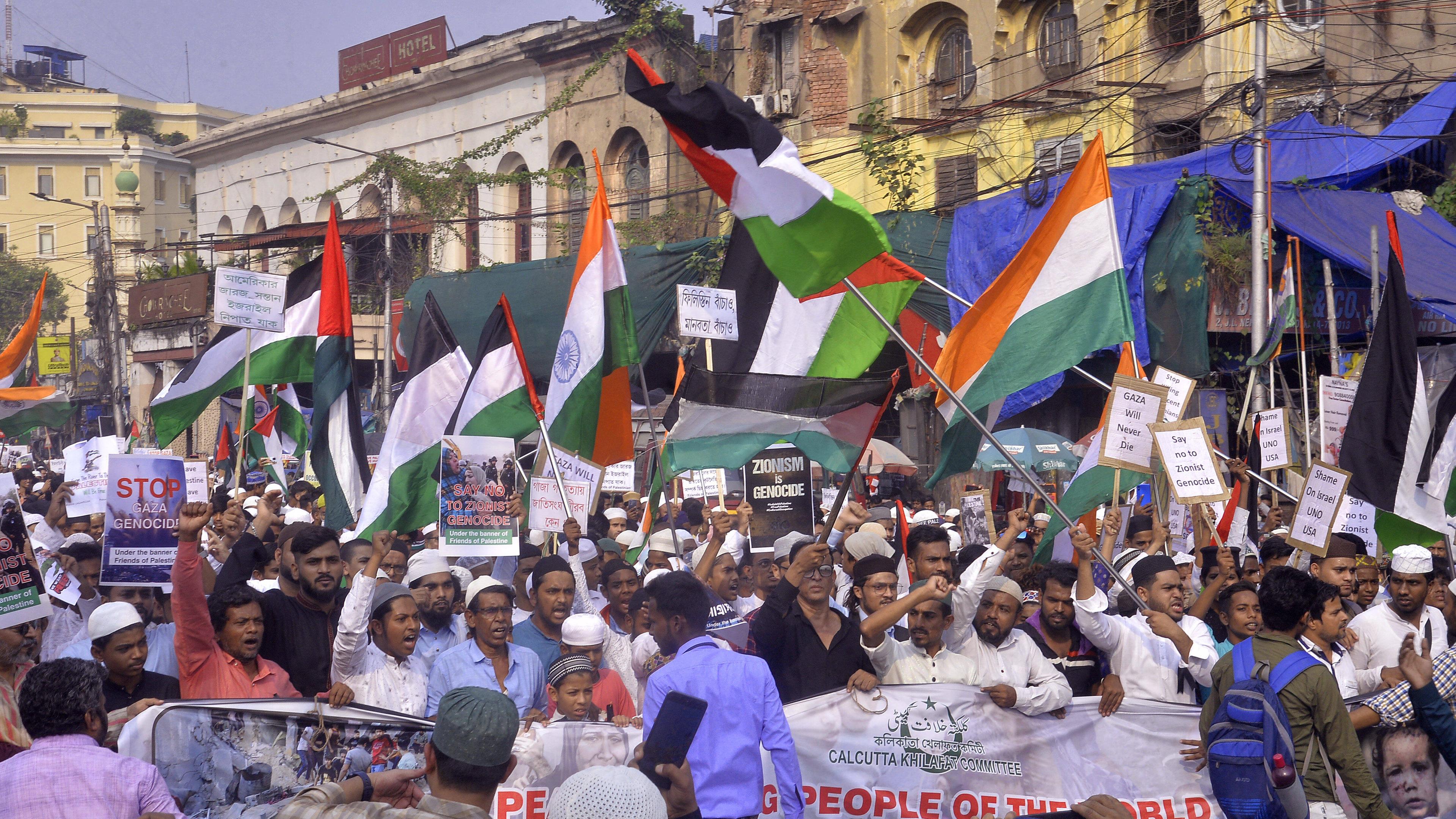 Pro-palästinensische Demonstranten in Kolkata, Indien