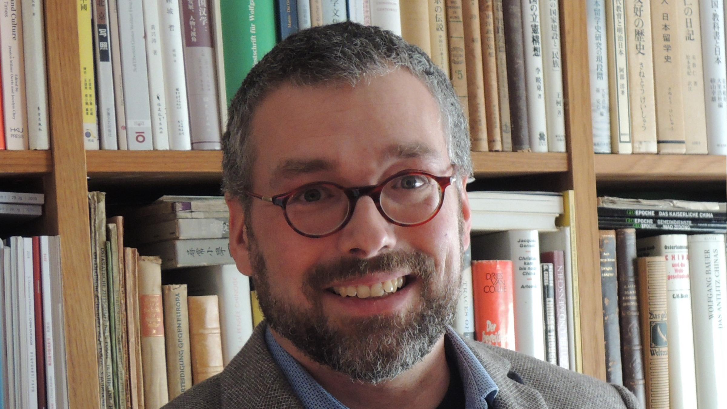Marc Matten ist Professor für Zeitgeschichte Chinas an der Universität Erlangen-Nürnberg.