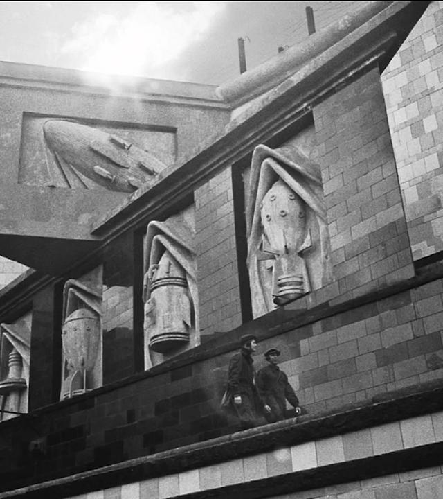 Dau  - geheimnisumwittertes Kunstprojekt, geplant für Berlin im Herbst