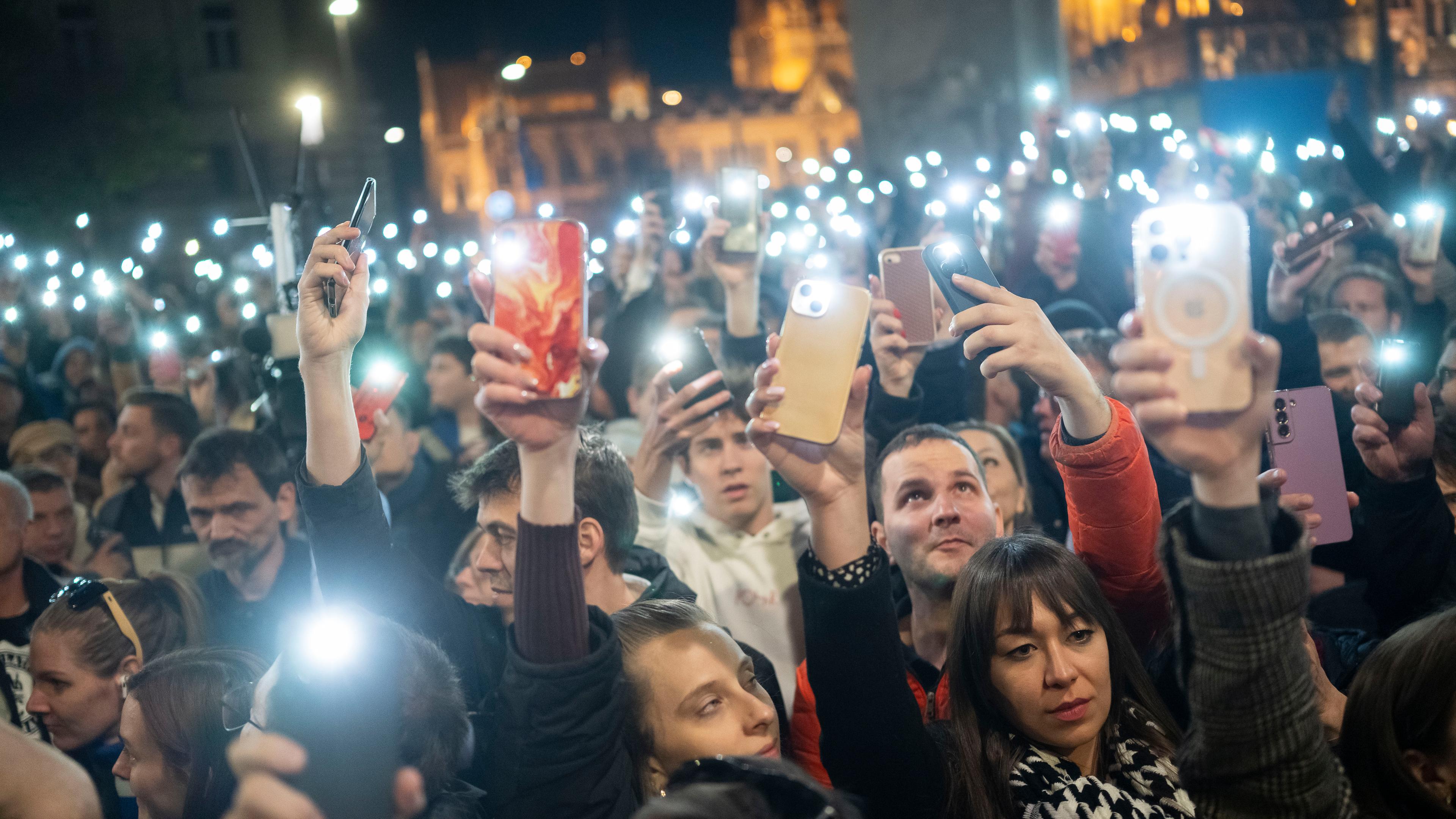 Protest in Ungarn gegen Orban-Regierung
